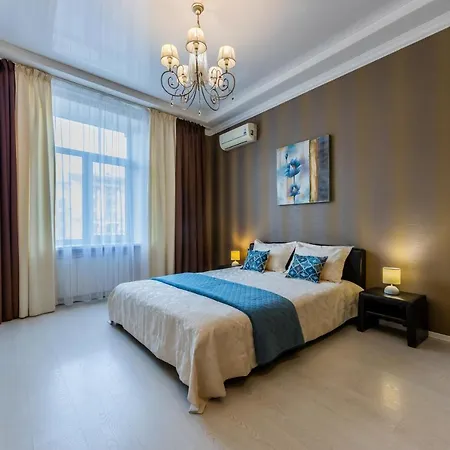 2К Квартира Із Видом На Хрещатик Kyiv Exterior photo